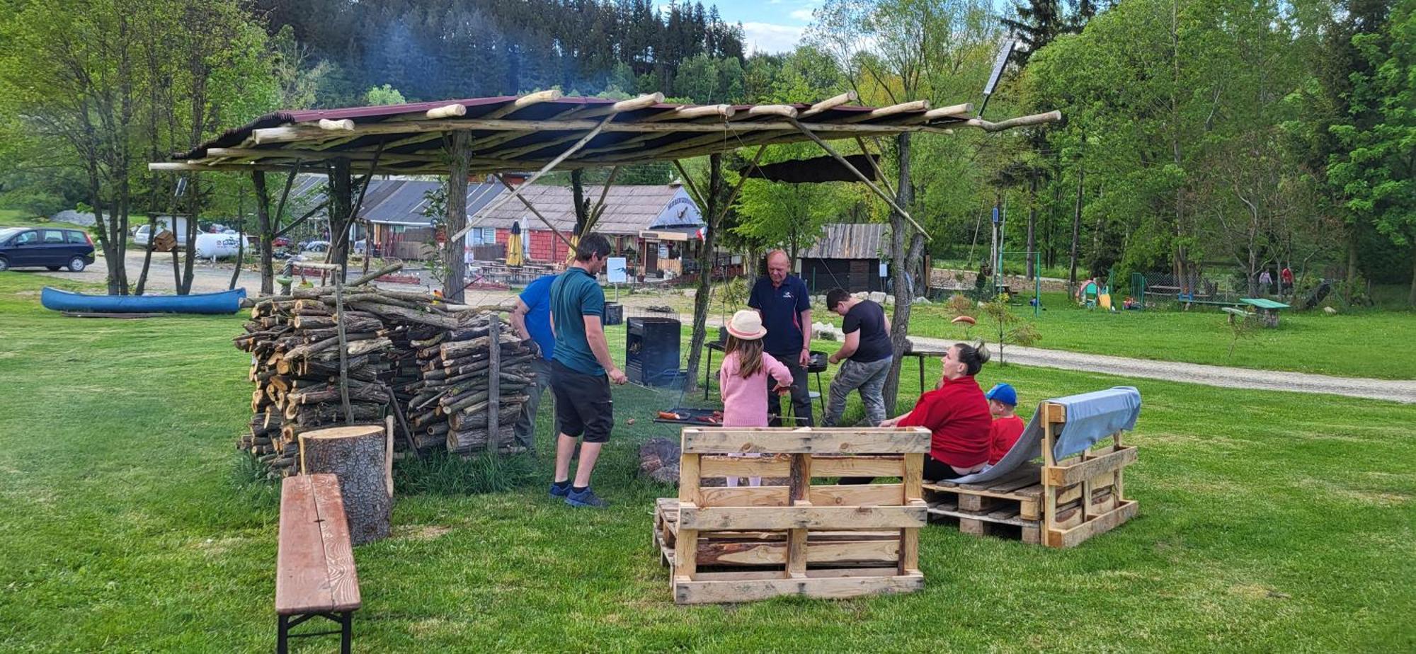 Altana Letnia Nr2 - Herbergerowka Agroturystyka Na Wsi Sloszow Eksteriør bilde